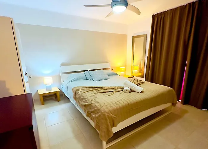 Terraza De La Paz Vista Al Campo De Golf * סן מיגל דה אבונה