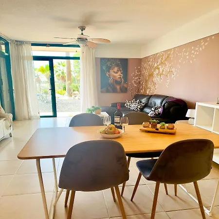 Terraza De La Paz Vista Al Campo De Golf Apartamento