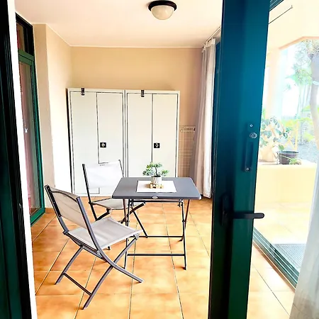 Terraza De La Paz Vista Al Campo De Golf *